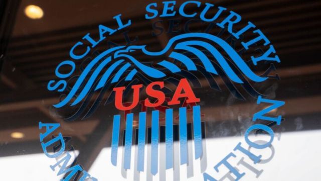 “U.S. Retirees Face New Challenges Amid Unexpected Social Security Updates”